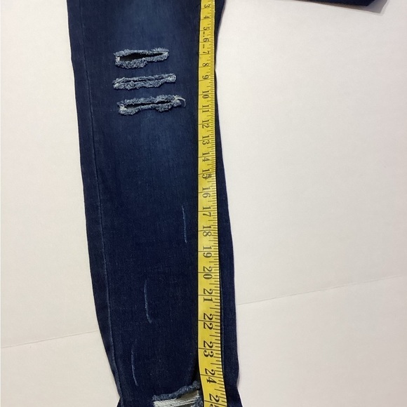 Simply Young NWT Women’s Jeans Size 11 - Picture 8 of 8